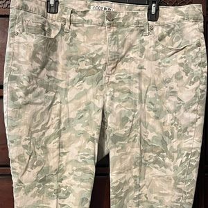 Code Bleu Skinny Ankle Camo Jean Pants